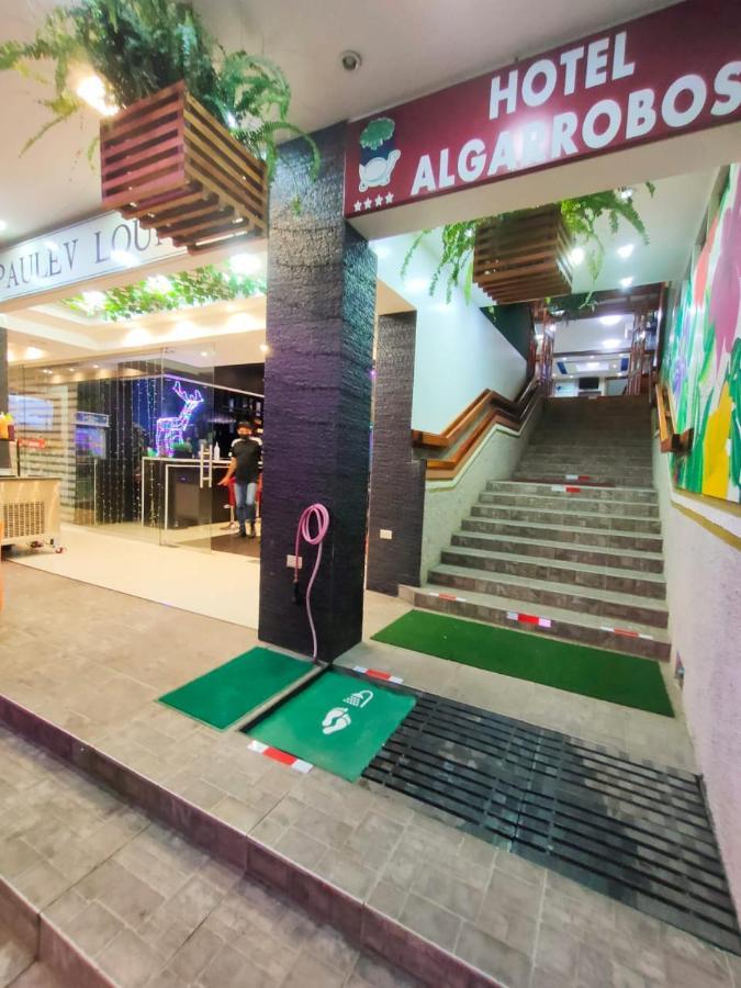 Hotel Los Algarrobos 푸에르토 바케리조 모레노 외부 사진