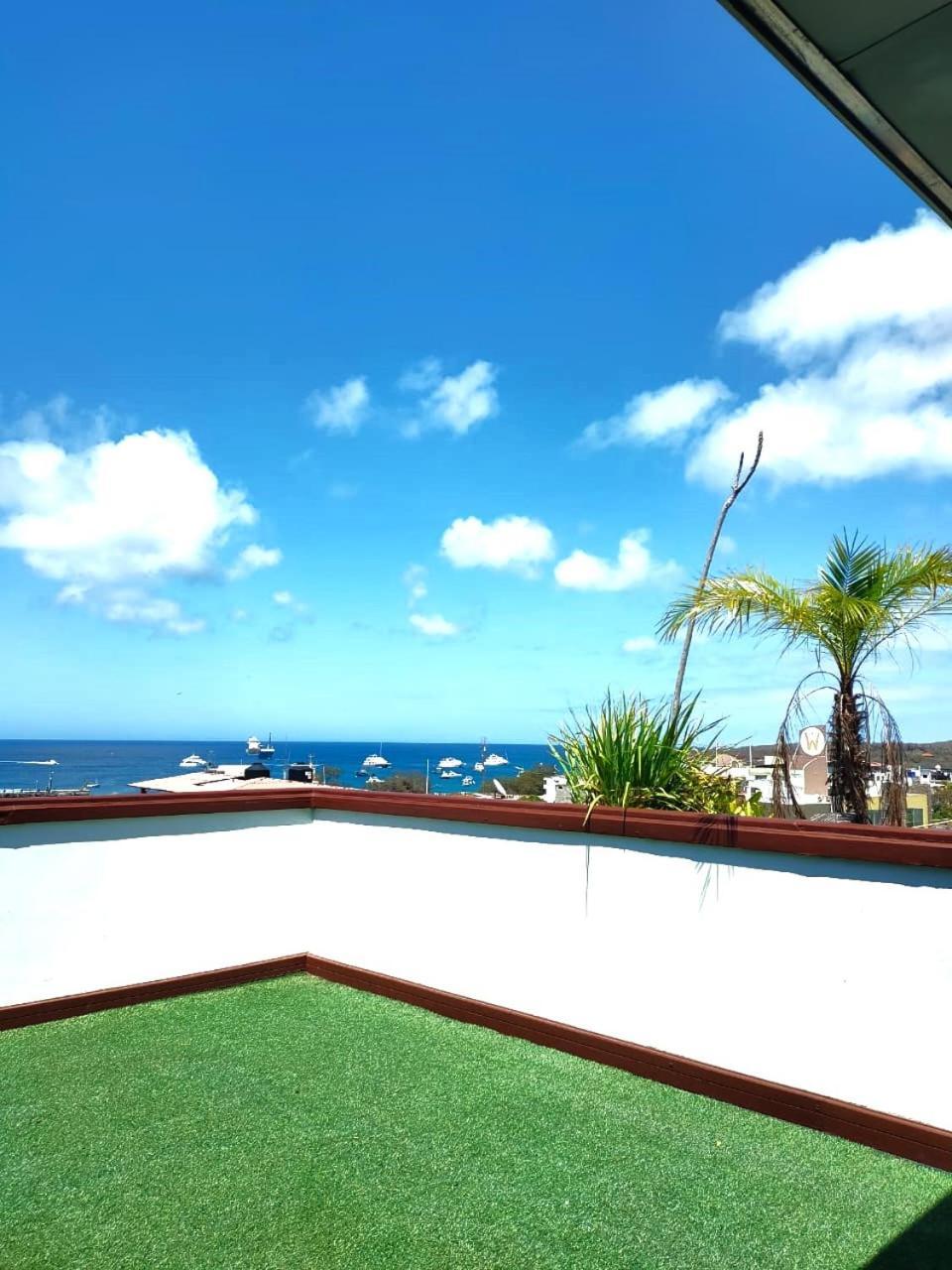 Hotel Los Algarrobos 푸에르토 바케리조 모레노 외부 사진