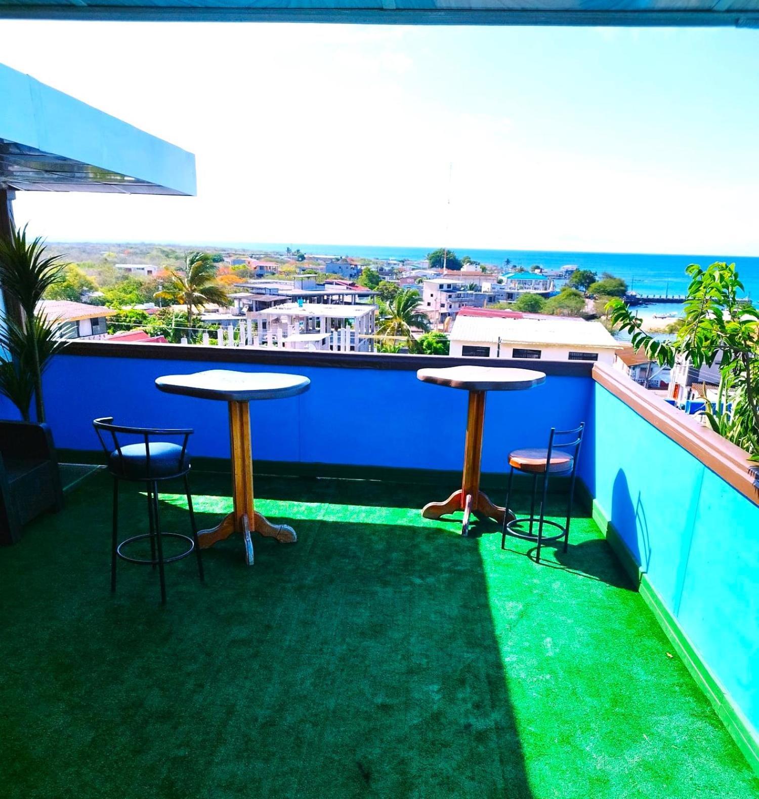 Hotel Los Algarrobos 푸에르토 바케리조 모레노 외부 사진